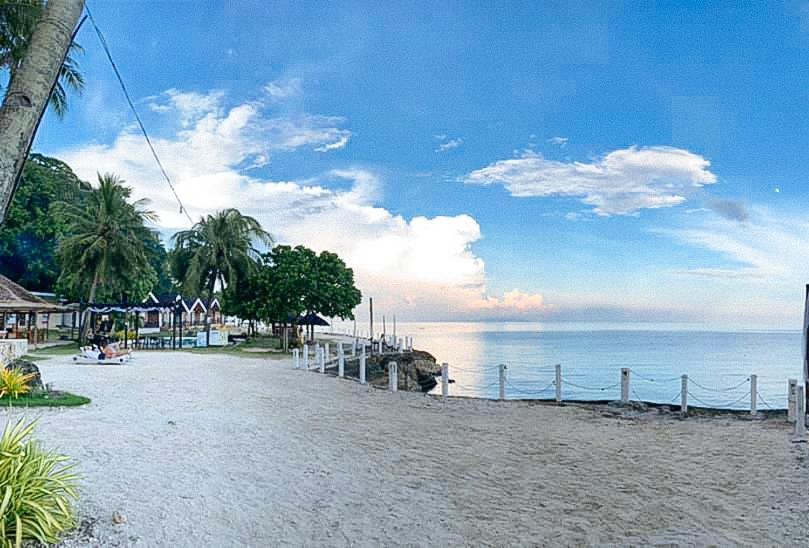Reddoorz Cebu Club Fort Med Inc Boljoon Exterior photo